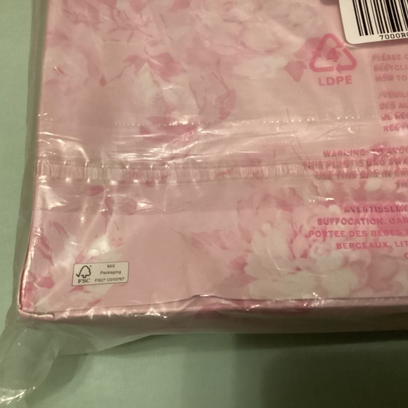 PINK Victoria’s Secret Love Shack Fancy dog NEW - Picture 8 of 9